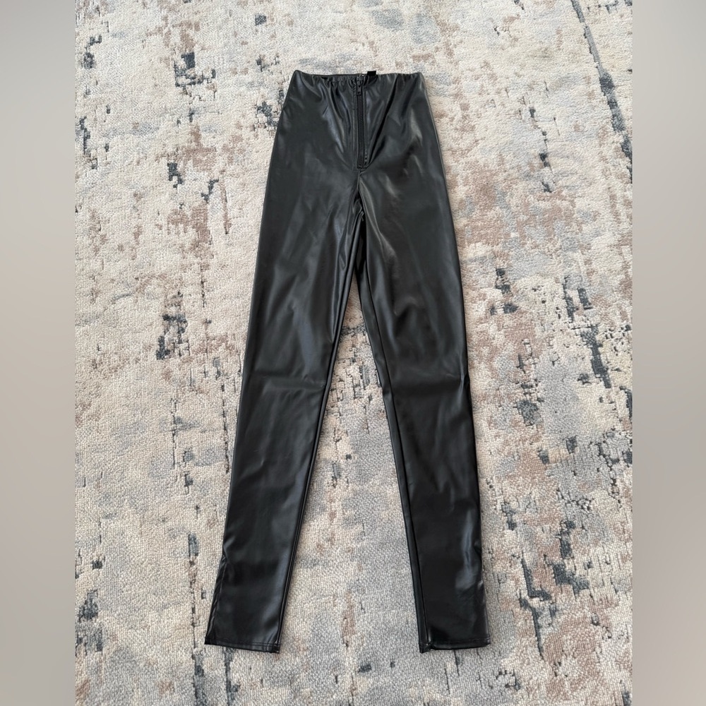 Pantalón de Cuero Sintético | Windsor | XS | Como Nuevo